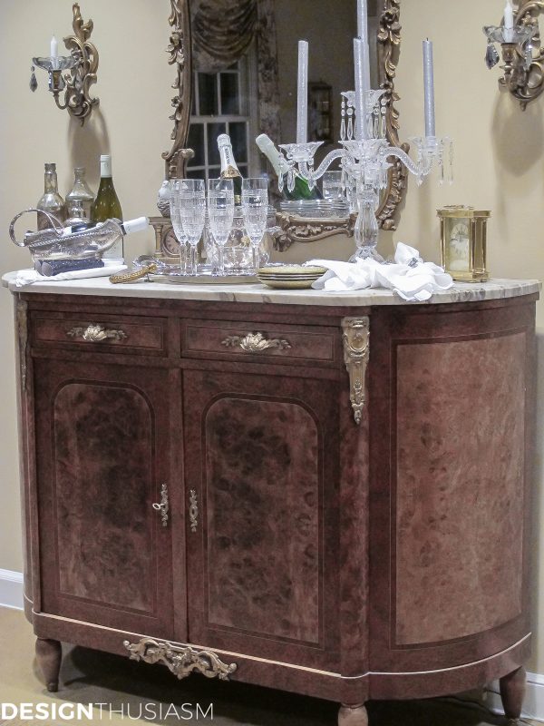 Ideas for New Years Eve: Posh Serving Bar Styling Tips