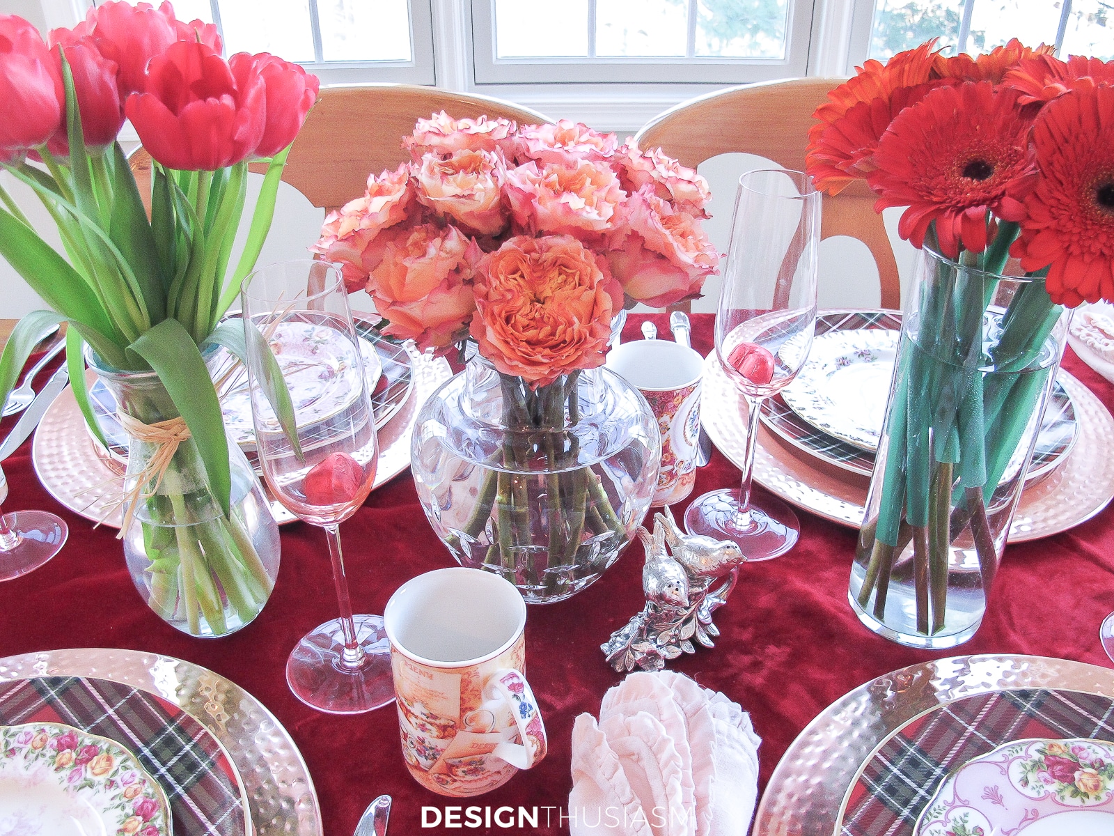 Valentines table mix of florals