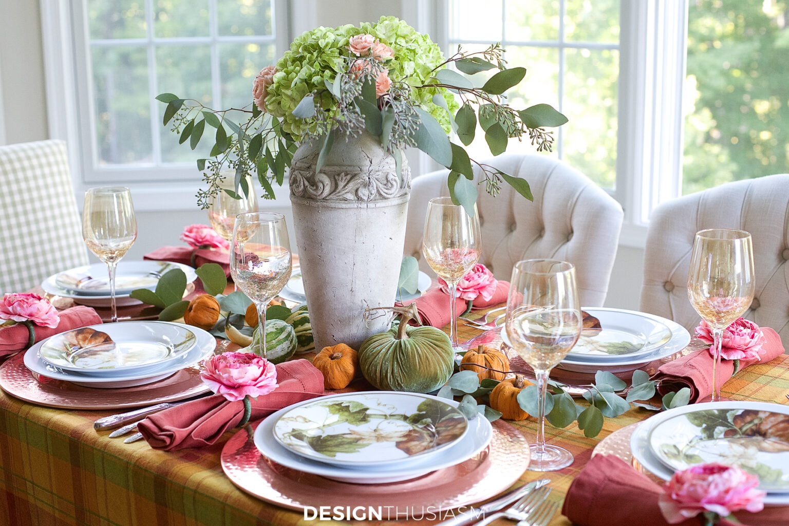 Fall Tablescape: Adding a Pretty Twist to an Autumn Color Palette