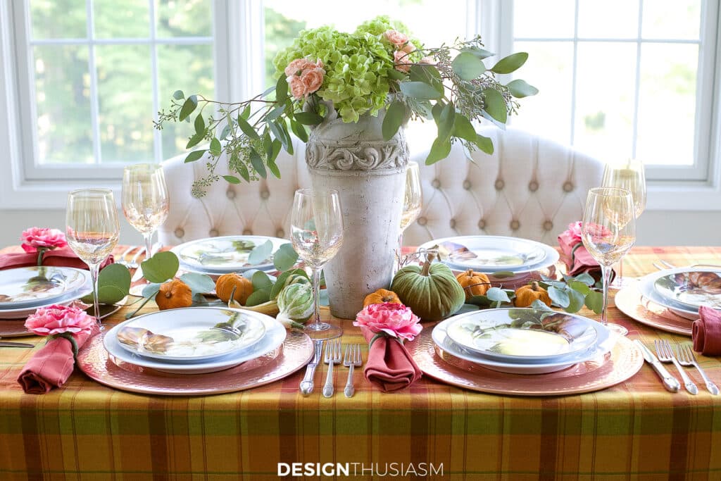 Fall Tablescape: Adding a Pretty Twist to an Autumn Color Palette