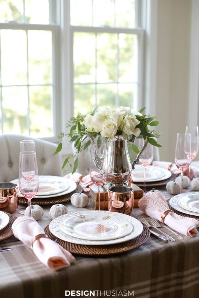 Fall Table Decorations: Styling a Soft and Neutral Fall Table Setting