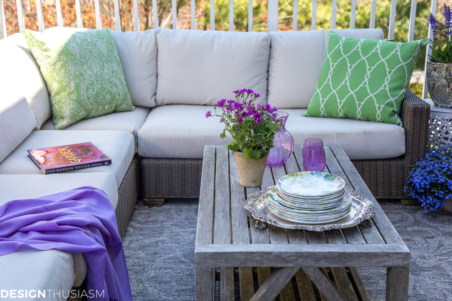 Outdoor Living: Cheerful Patio Ideas for Relaxing at Home