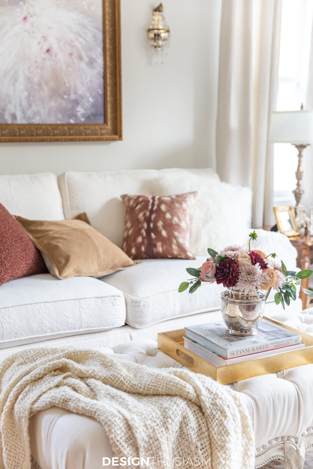 Fall Living Room Decor: 5 Easy Ways to Enjoy Fall In Your Home