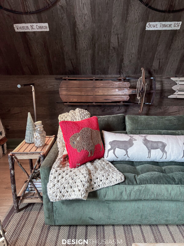 Majestic Yet Cozy Holiday Cabin with Rustic Christmas Decorations