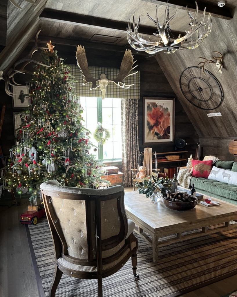 Majestic Yet Cozy Holiday Cabin with Rustic Christmas Decorations